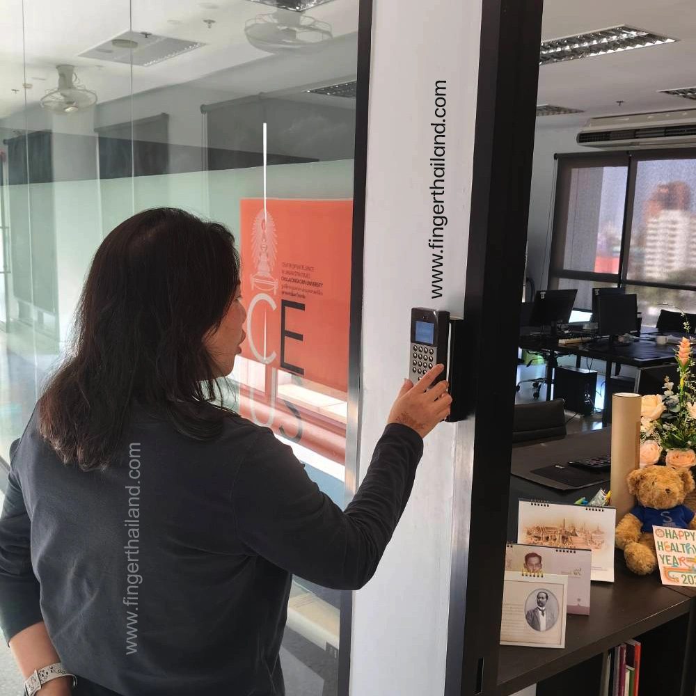 ZKTeco SenseFace 2A เครื่องสแกนใบหน้าควบคุมประตู Access Control AI Face Recognition