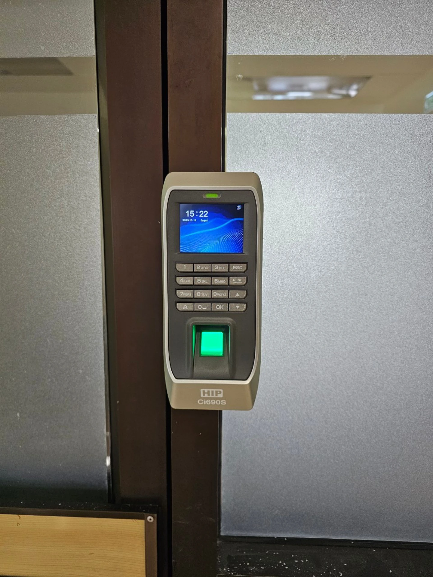 HIP Ci690S เครื่องสแกนลายนิ้วมือควบคุมประตู Access Control 